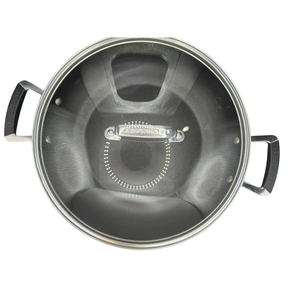 Le Creuset 12" 30cm Nonstick Saute Pan w/ Lid 3.7L Double Handle EUC - Picture 5 of 16